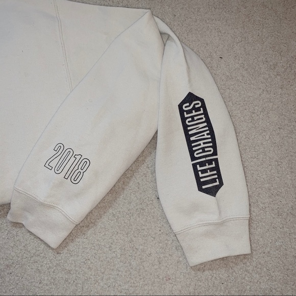 Thomas Rhett Crewneck - Picture 4 of 4